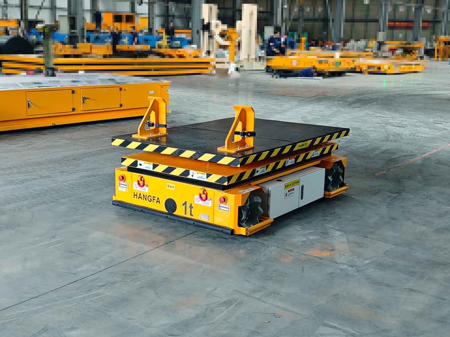 1t升降AGV应用于转运工件-2