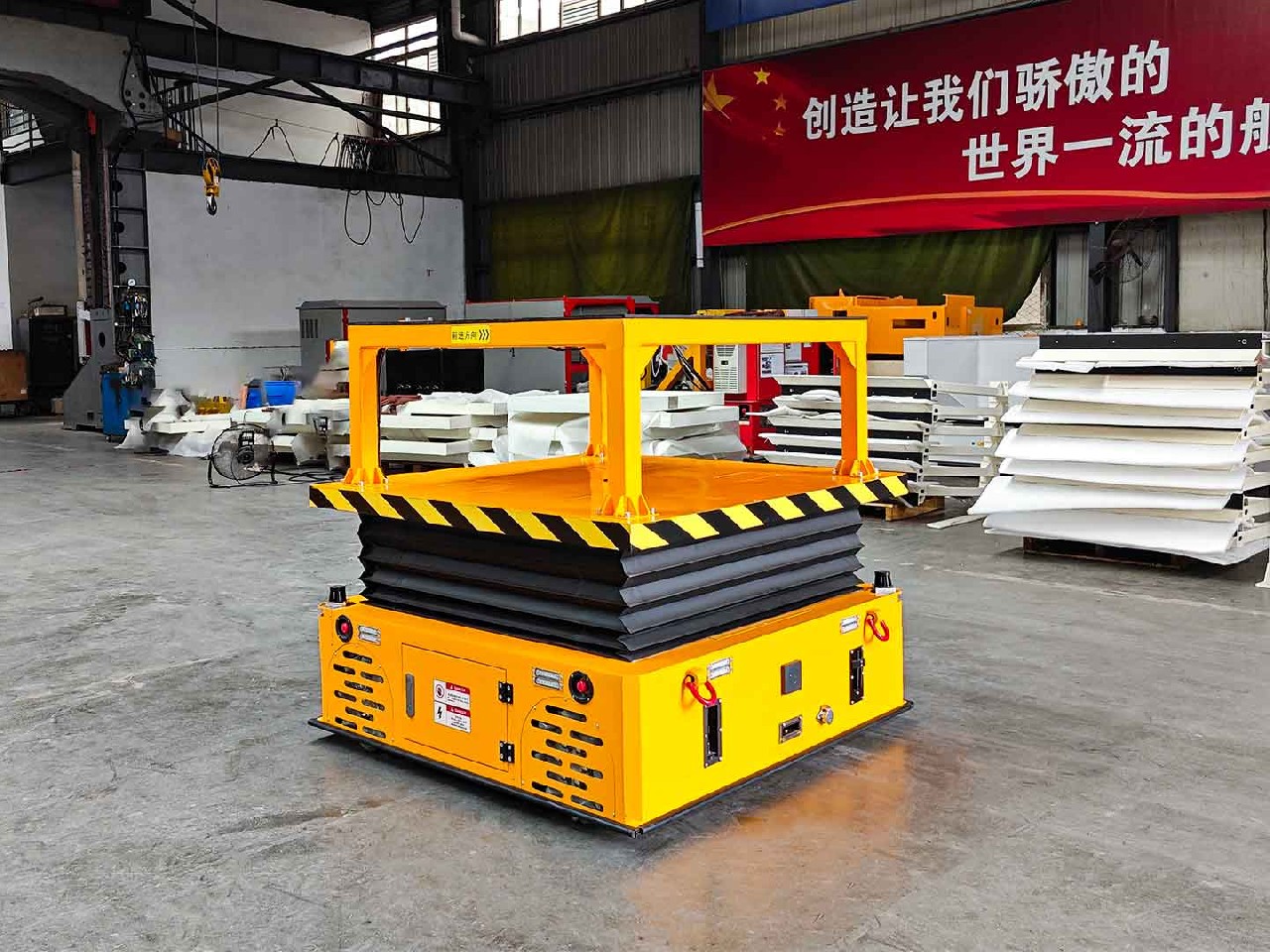 1t托盘AGV应用于转运工件